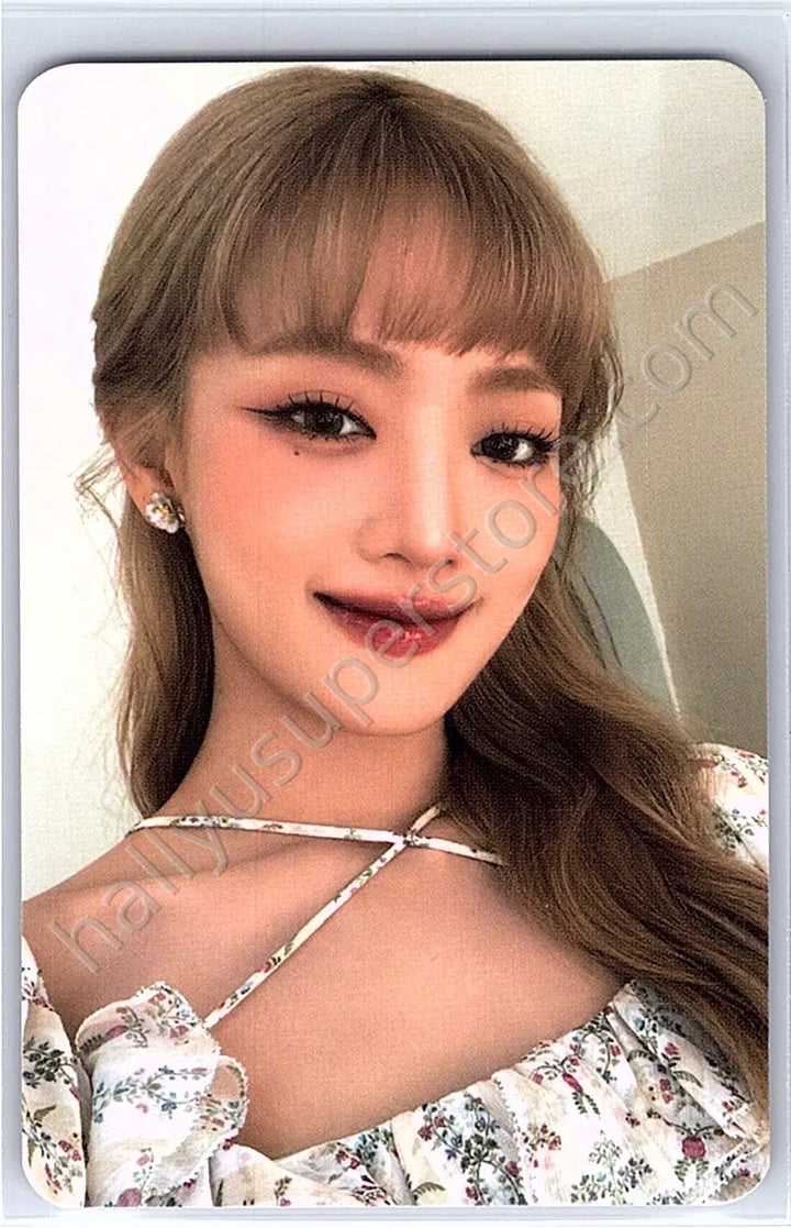i-dle - Minnie - i-dle - Minnie - 2023 Season’s Greetings “Blooming Day” Other photocard set season&