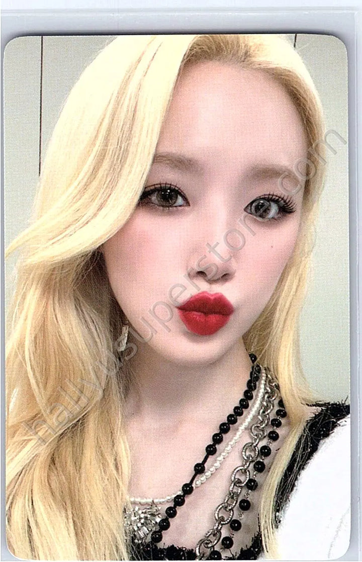 i-dle - Shuhua - (G)I-DLE - Miyeon - I Love Album withmuu fansign round 2 double-sided front side