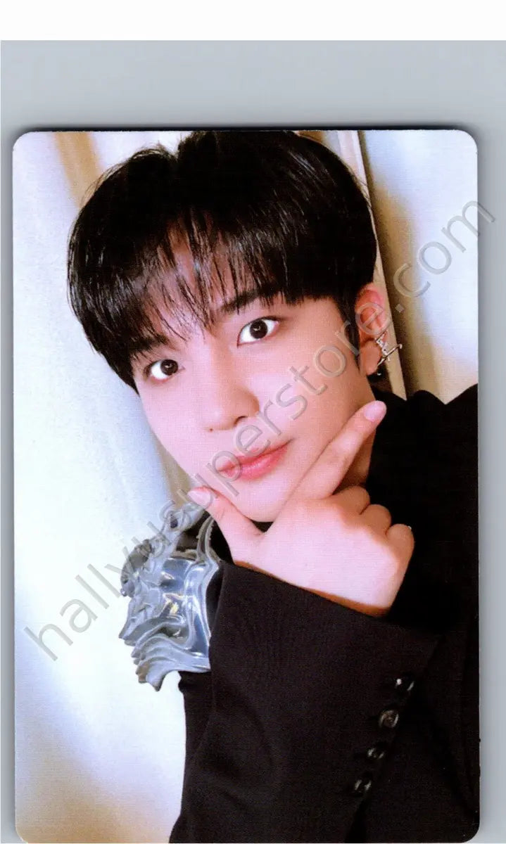 ATEEZ - Jongho - ATEEZ - Jongho - Golden Hour : Part.2 Album album photocard version 2 digipack version
