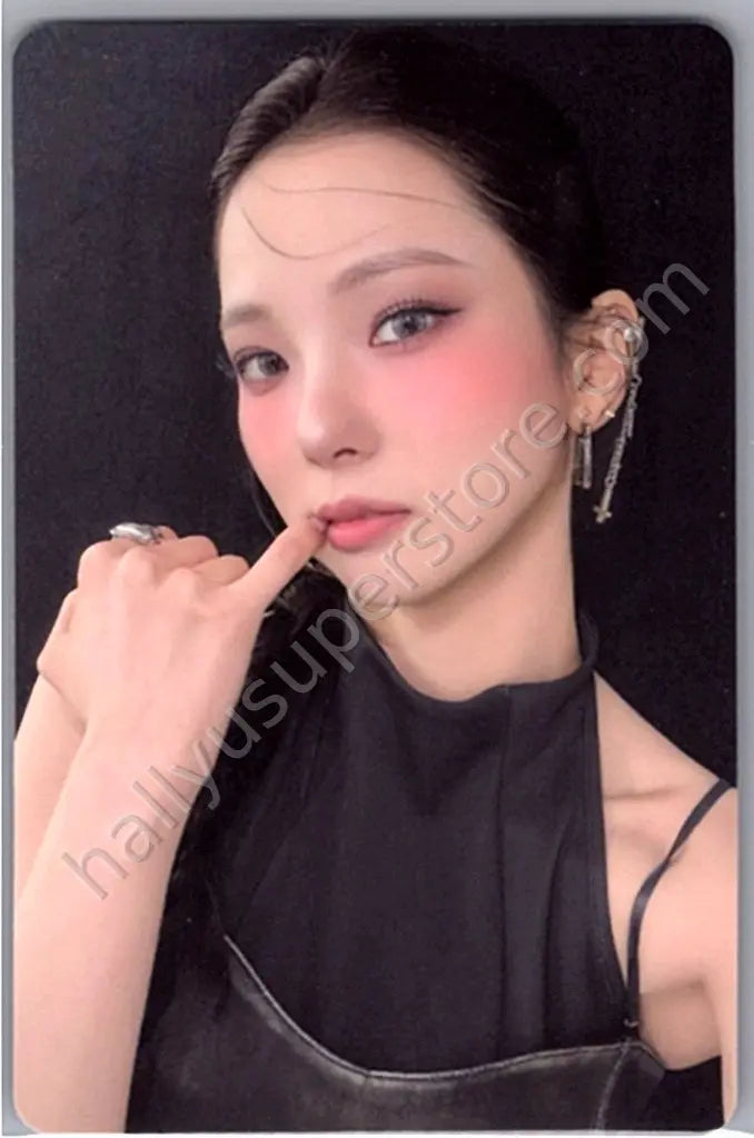 Kep1er - Yujin - Crack Code album photocard unlocked version