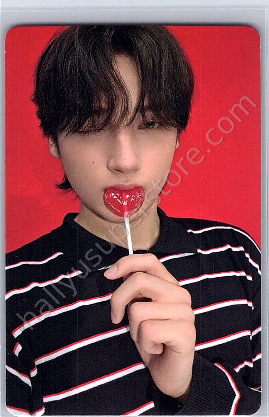 TOMORROW X TOGETHER - Huening Kai - The Star Chapter: Sanctuary album photocard lover version