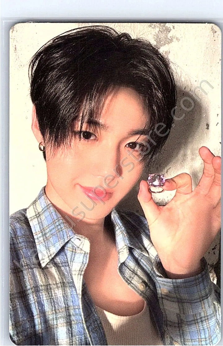 TREASURE - Doyoung - Pleasure album photocard green version photocard