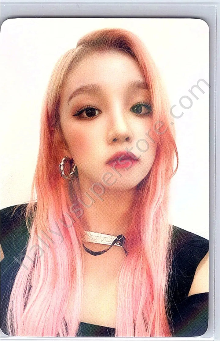 i-dle - Yuqi - I Never Die Make Star fansign video call (fancall)