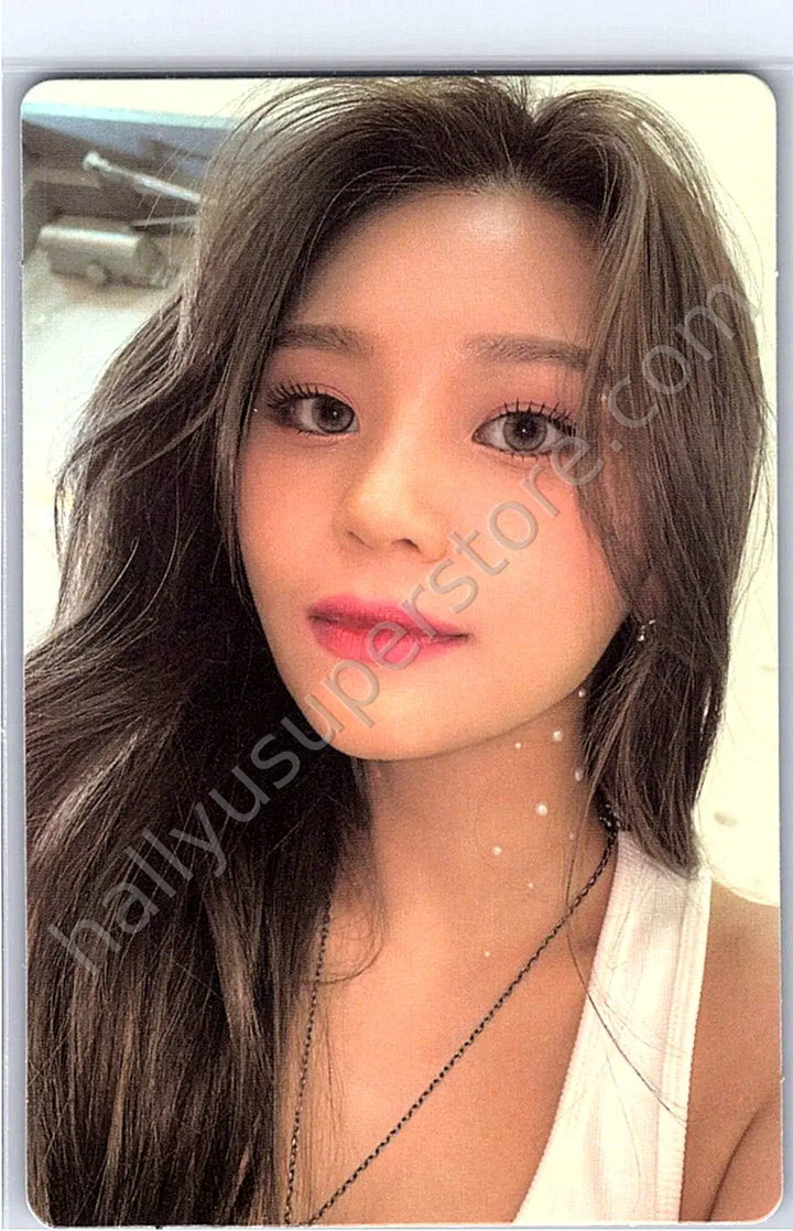 VIVIZ - Umji - VarioUS album photocard off&amp;on version
