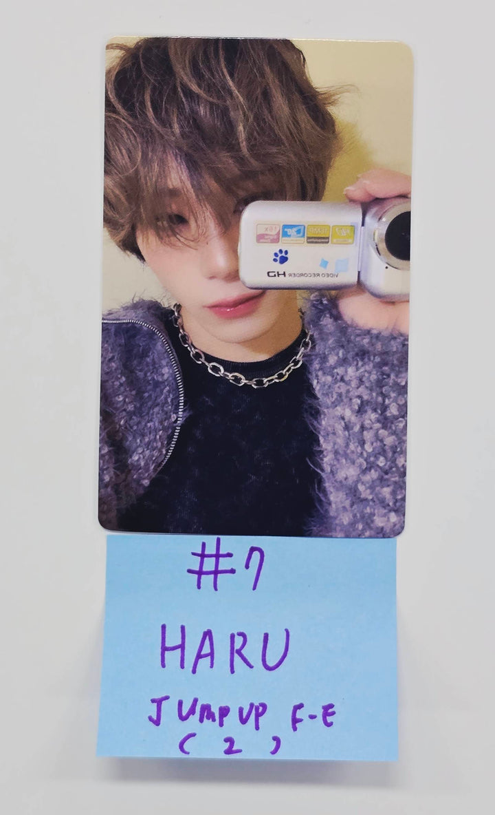 XLOV "UXLXVE" - Jump UP Fansign Event Photocard R8 [26.01.27]