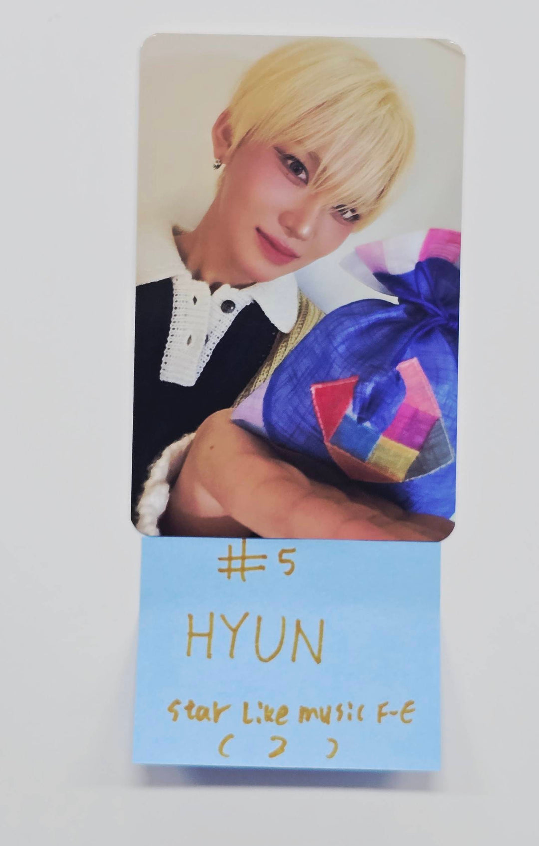 XLOV "UXLXVE" - StarLike Music Fansign Event Photocard R6 [26.01.27]