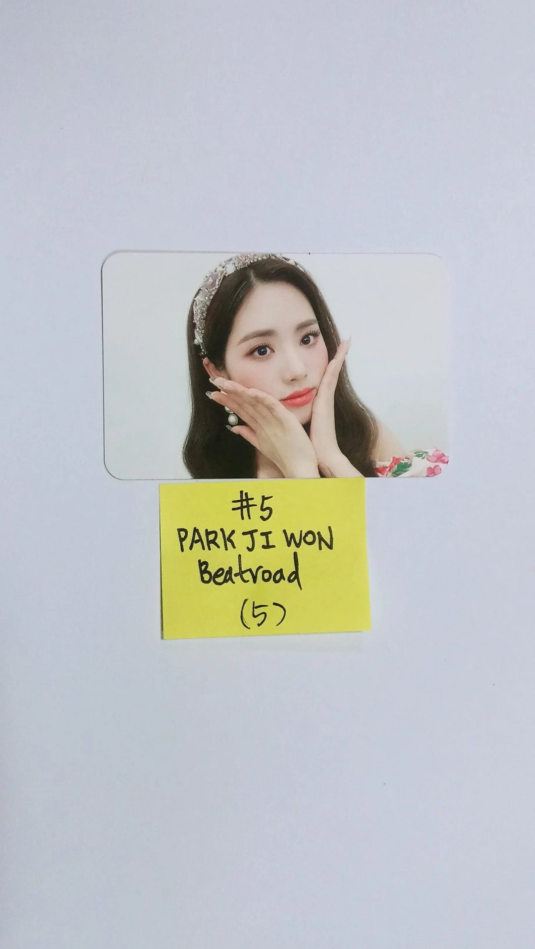 Fromis_9 "9 Way Ticket" -Beatroad Fan Sign Event Photocard - HALLYUSUPERSTORE