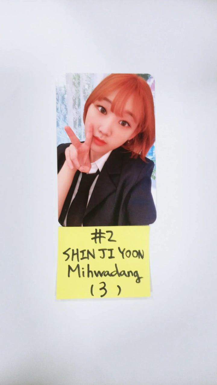 Weeekly - Play Game: Holiday - Mihwadang Fan Sign Event Photocard - HALLYUSUPERSTORE