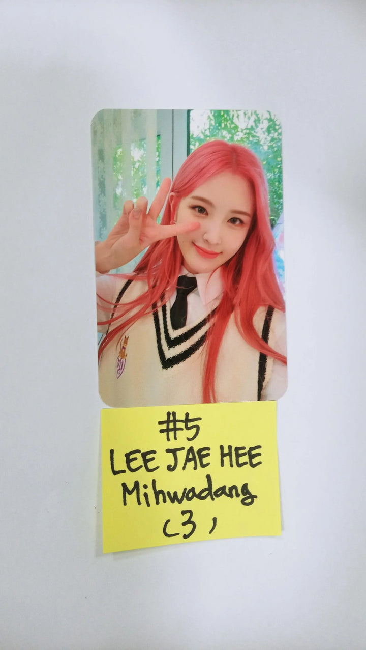Weeekly - Play Game: Holiday - Mihwadang Fan Sign Event Photocard - HALLYUSUPERSTORE