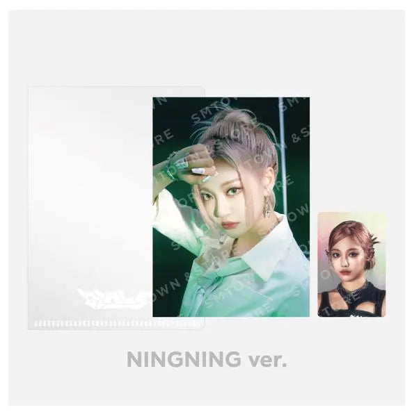 Aespa - POSTCARD + HOLOGRAM PHOTO CARD SET - Girls - HALLYUSUPERSTORE