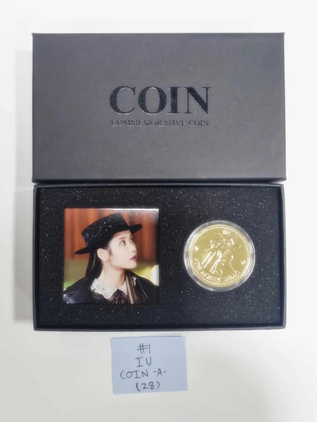 IU - [LILAC] COMMEMORATIVE COIN - HALLYUSUPERSTORE
