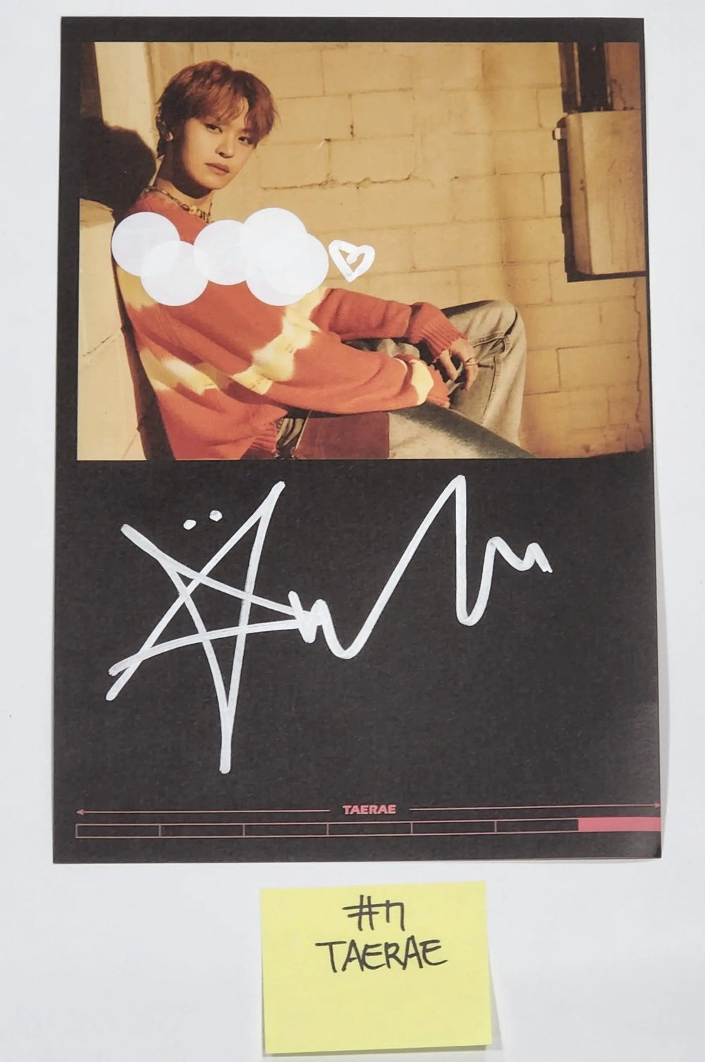 Tempest "It'sME, It's We"- A Cut Page From Fansign Event Album Photo - HALLYUSUPERSTORE