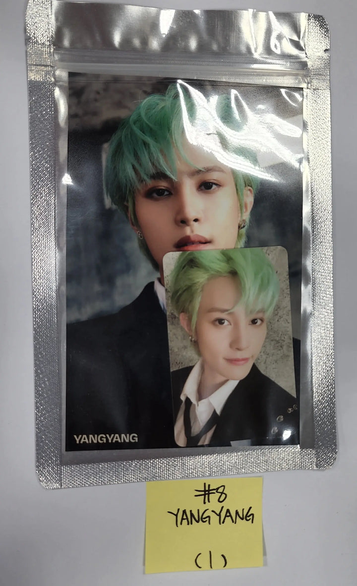 NCT 2022 Universe - Smtown&amp;store 4 x 6 Photo + Photocard Set - HALLYUSUPERSTORE
