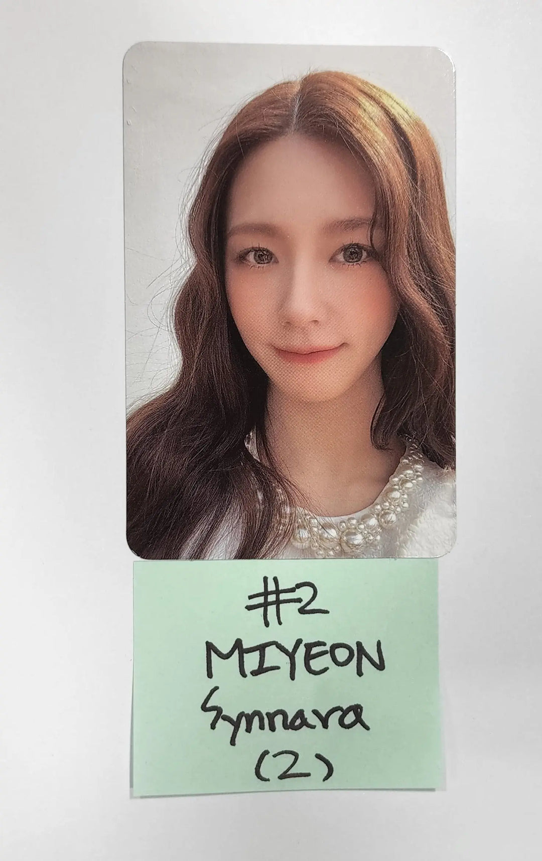 MIYEON [Of (g) I-DLE] "MY" 1st - Synnara Fansign Event Photocard - HALLYUSUPERSTORE
