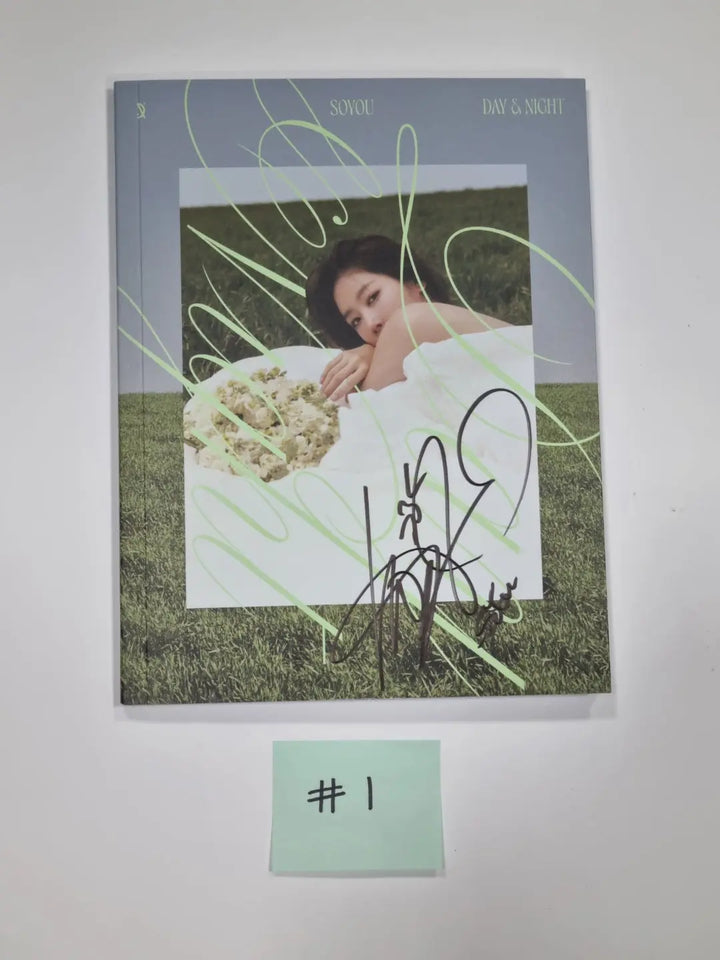 SOYOU "Day &amp; Night" 1st Mini Album - Hand Autographed(Signed) Promo Album - HALLYUSUPERSTORE