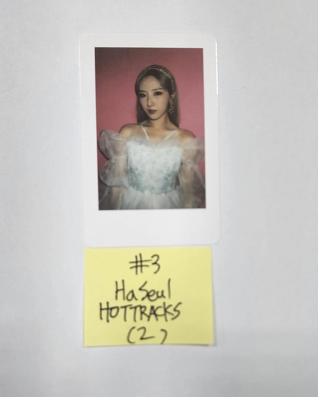 LOONA "Flip That" Summer Special Mini Album - Hottracks Pre-Order Benefit Polaroid Type Photocard - HALLYUSUPERSTORE