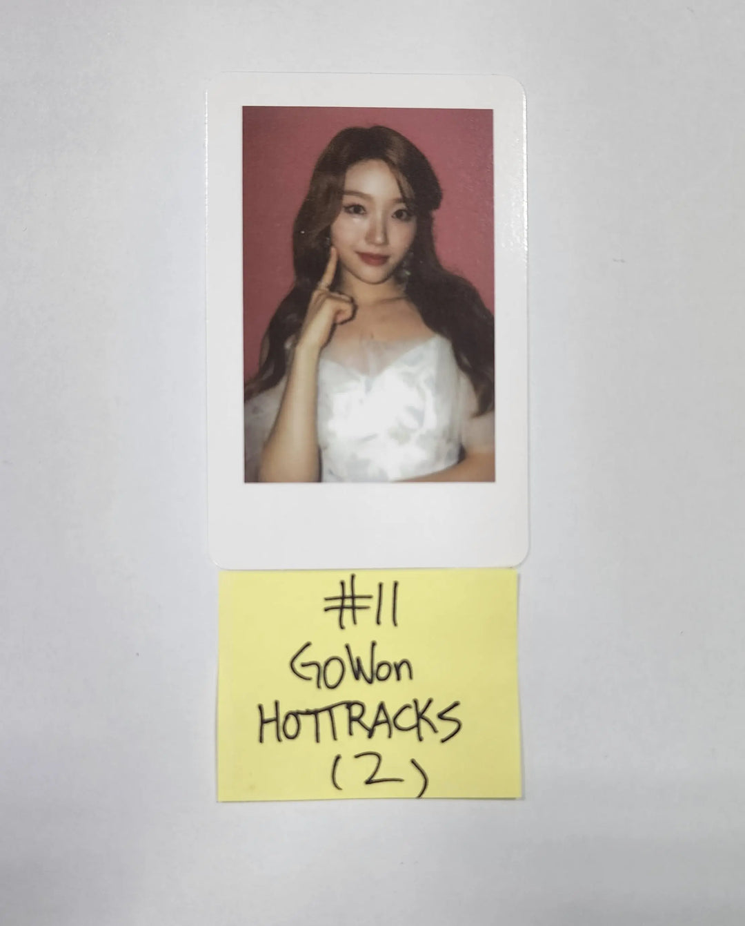 LOONA "Flip That" Summer Special Mini Album - Hottracks Pre-Order Benefit Polaroid Type Photocard - HALLYUSUPERSTORE