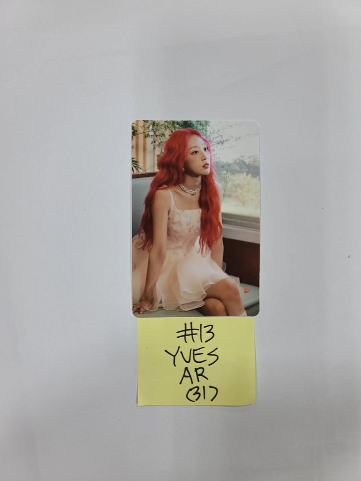 LOONA "Flip That" Summer Special Mini Album - Official Photocard [Yves, Chuu] - HALLYUSUPERSTORE