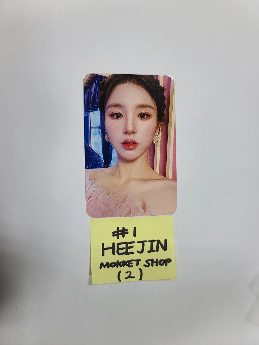 LOONA "Flip That" Summer Special Mini Album - Mokket Shop Pre-Order Benefit Photocard - HALLYUSUPERSTORE