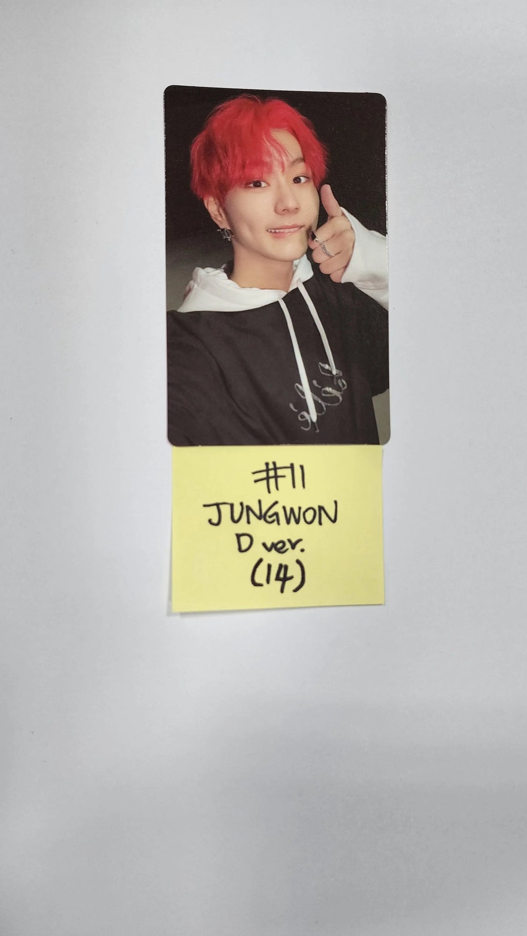 ENHYPEN "MANIFESTO : DAY 1" - Official Photocard [ENGENE D Ver.] - HALLYUSUPERSTORE