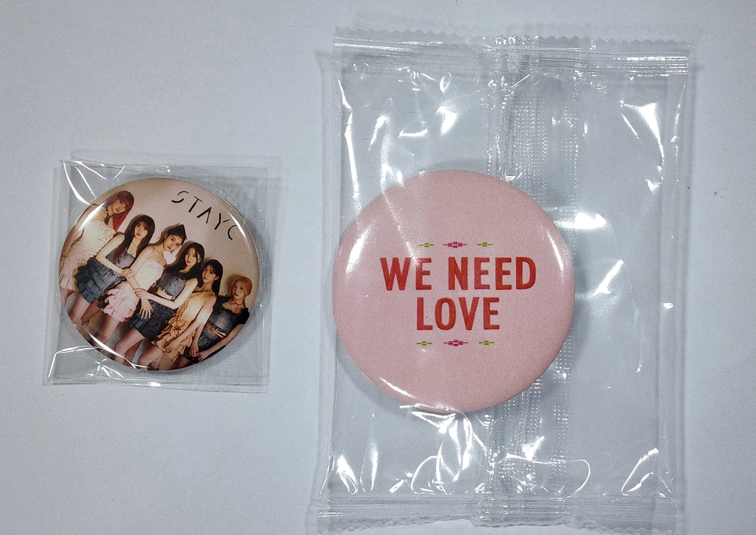StayC 'WE NEED LOVE' - Everline Popup Store Gotcha Gift MD - HALLYUSUPERSTORE