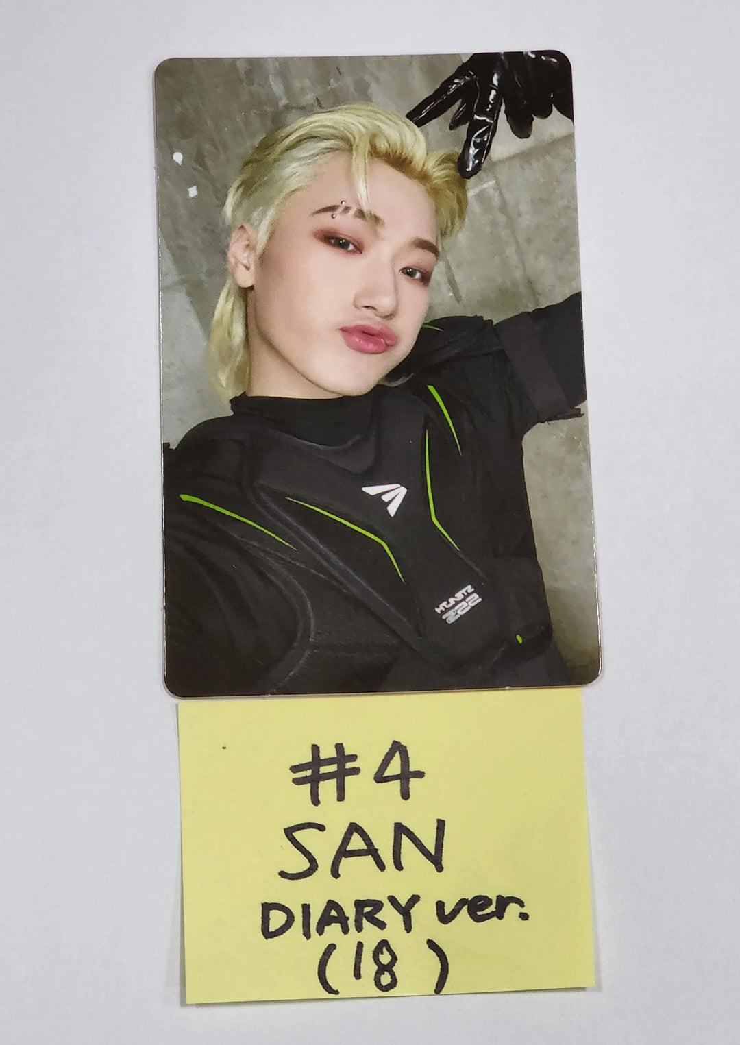 Ateez "The World Ep.1 - MOVEMENT" - Official Photocard (San &amp; Mingi) - HALLYUSUPERSTORE