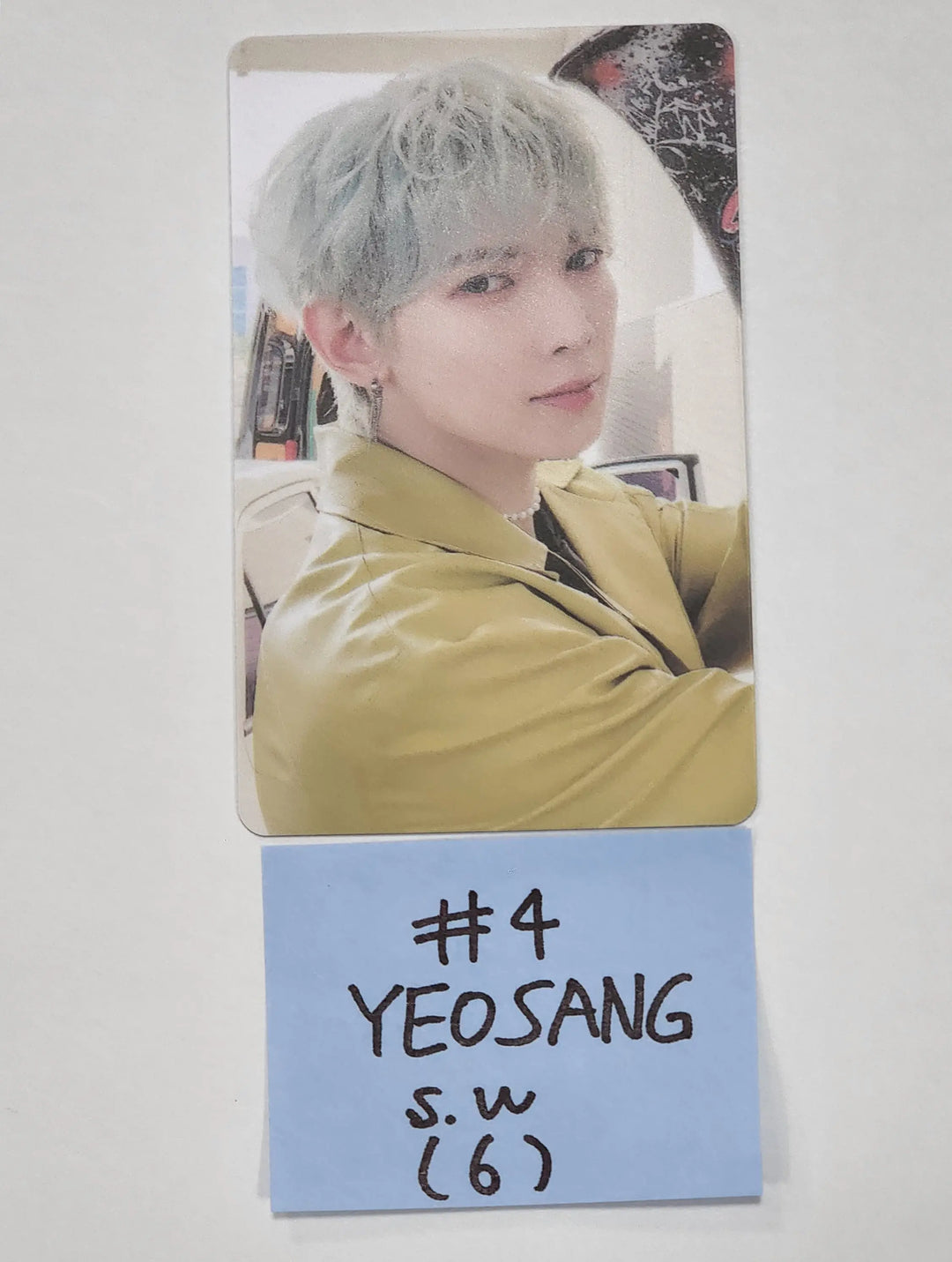 Ateez "The World Ep.1 - MOVEMENT" - Soundwave Luckydraw PVC PhotoCard + Signature Printed Photocard - HALLYUSUPERSTORE