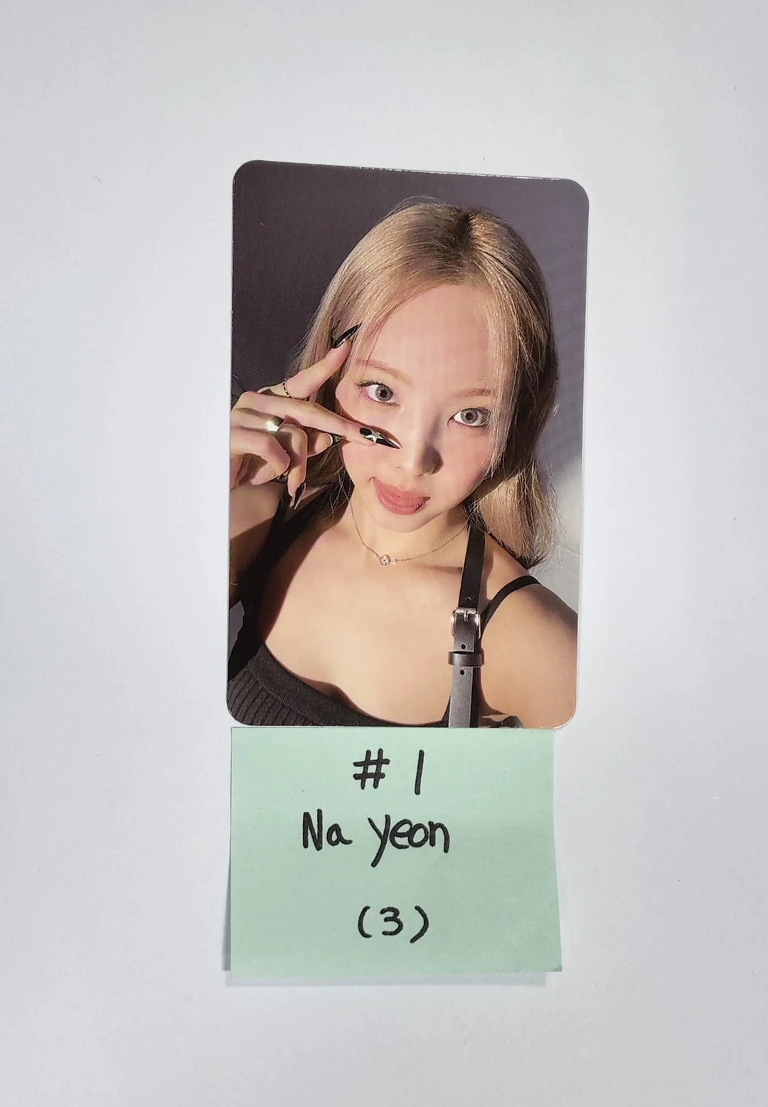 Twice "BETWEEN 1&amp;2" 11th Mini Album - Official Photocard, Message Photocard - HALLYUSUPERSTORE