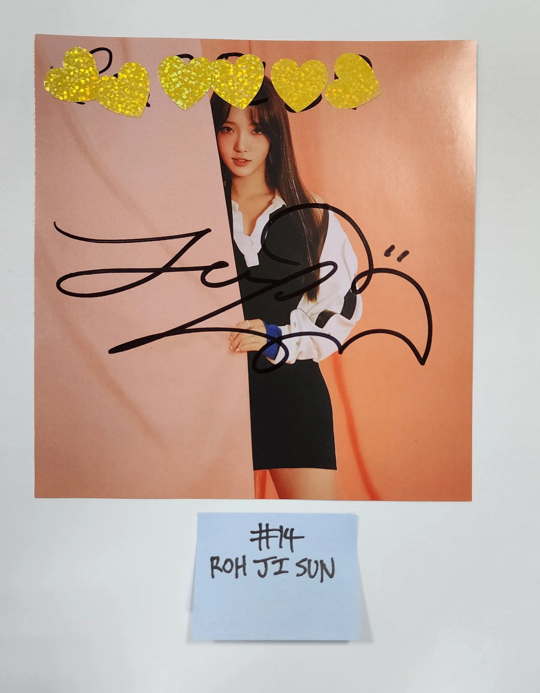 Fromis_9 "LOVE BOMB" - A Cut Page From Fansign Event Album - HALLYUSUPERSTORE