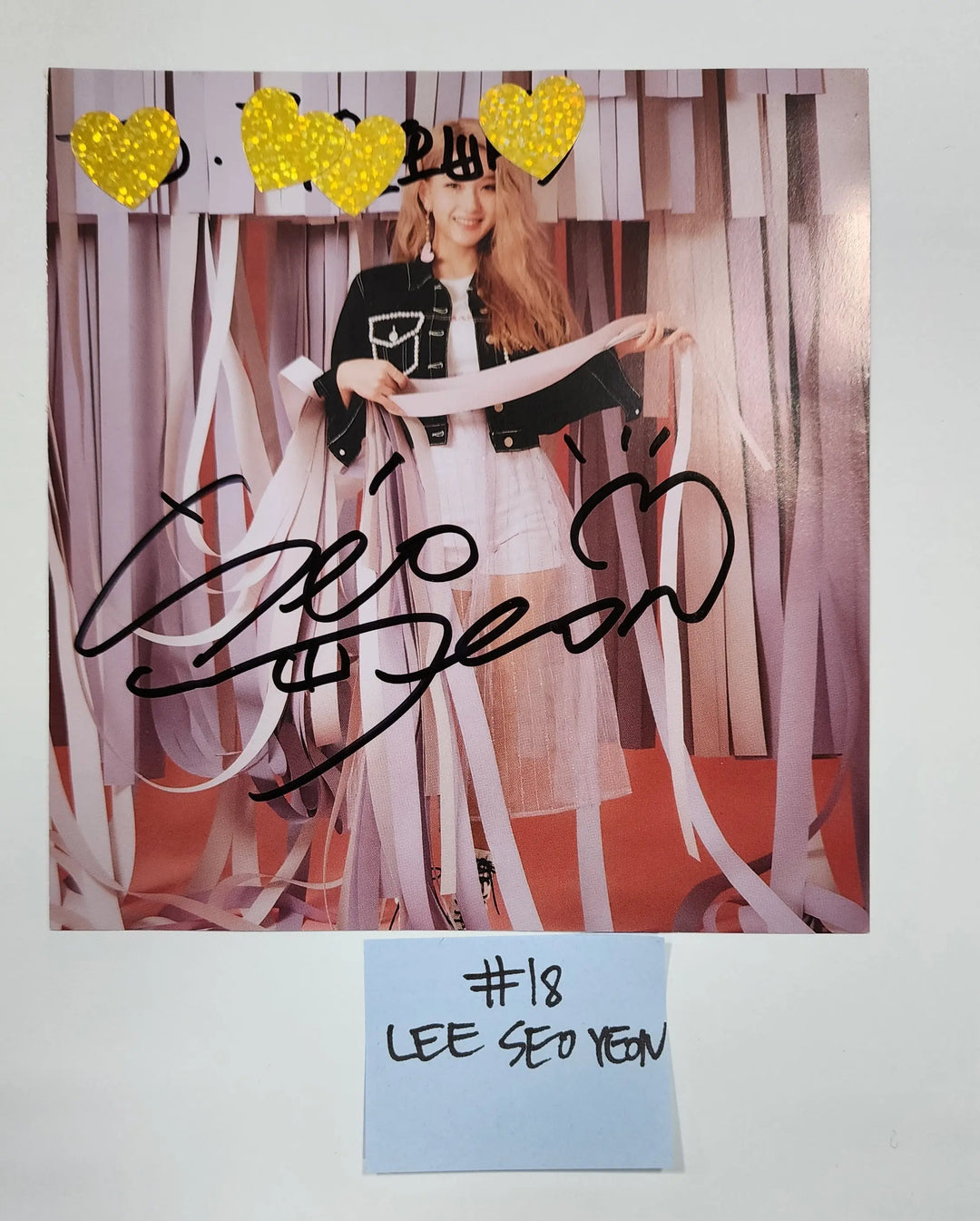Fromis_9 "LOVE BOMB" - A Cut Page From Fansign Event Album - HALLYUSUPERSTORE