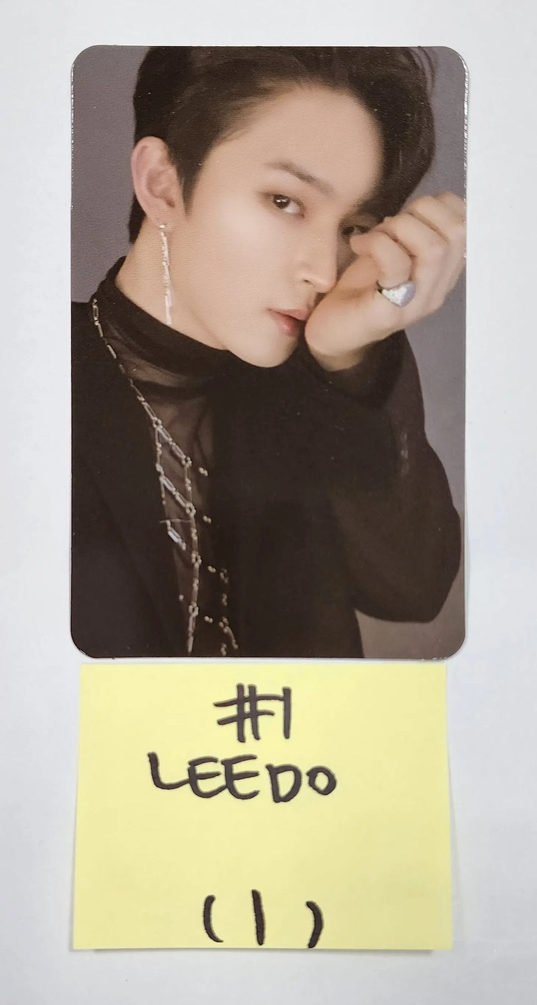 Oneus "MALUS"  - Official Photocard [MAIN ver.] - HALLYUSUPERSTORE