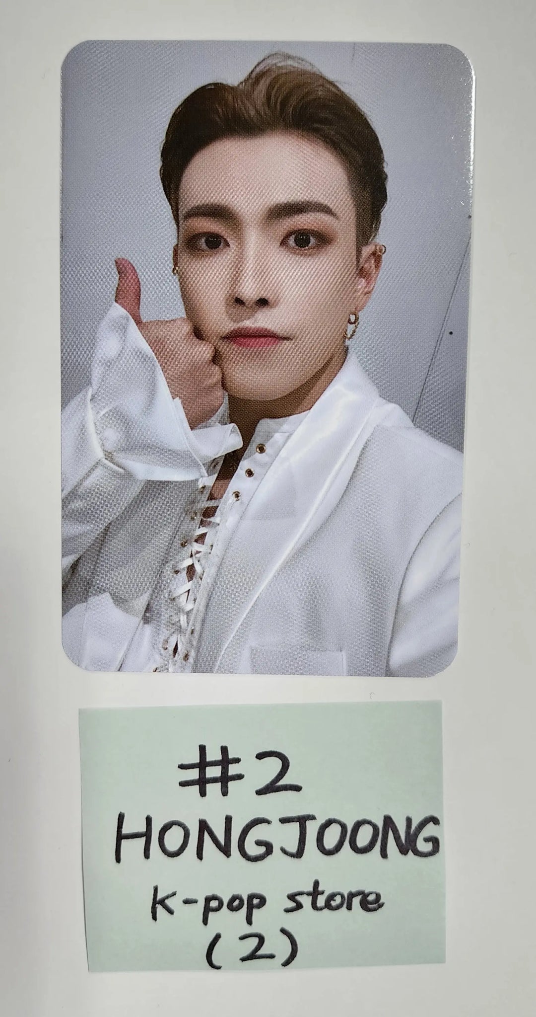 Ateez "The World Ep.1 - MOVEMENT" - K-pop Store Event Hologram Photocard - HALLYUSUPERSTORE