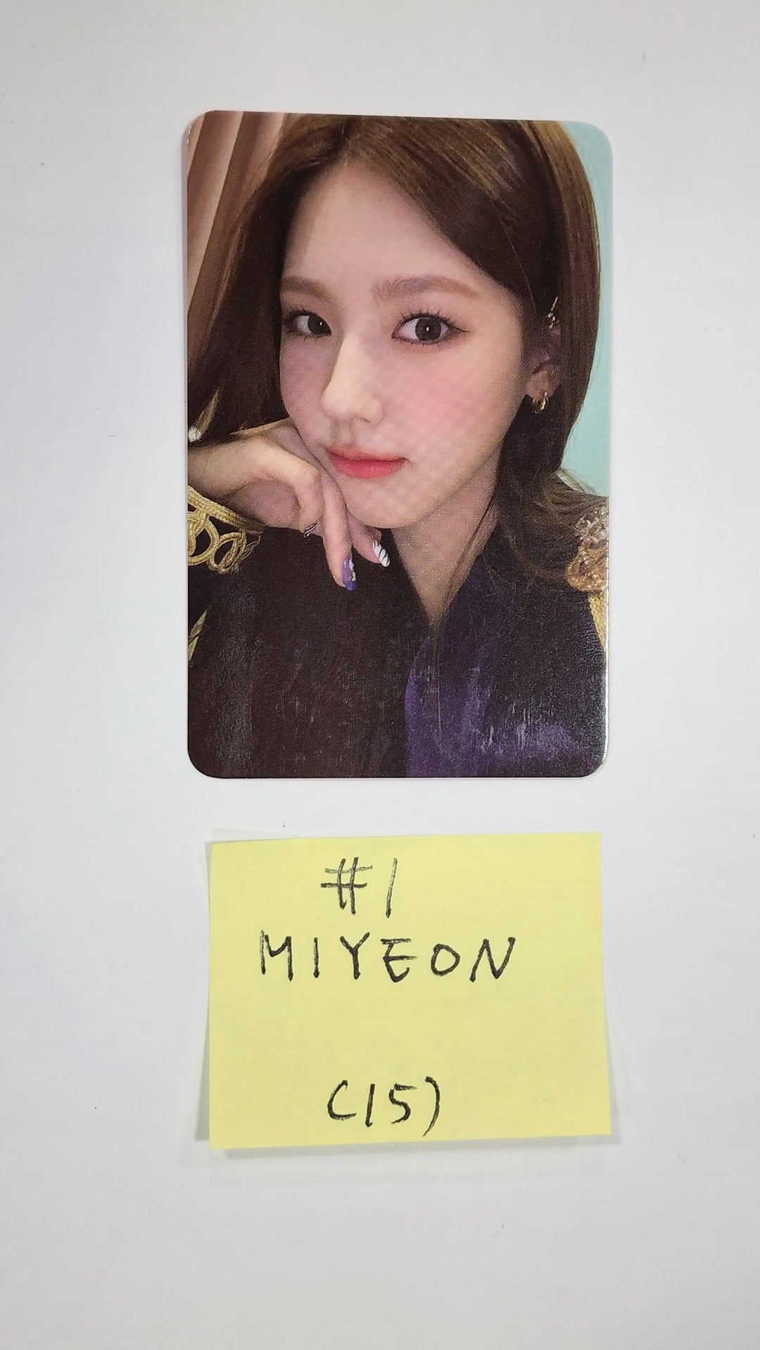 (g) I-DLE "NEVERLAND" - Official Fan Club 3rd Kit Photocard, ID Photo - HALLYUSUPERSTORE