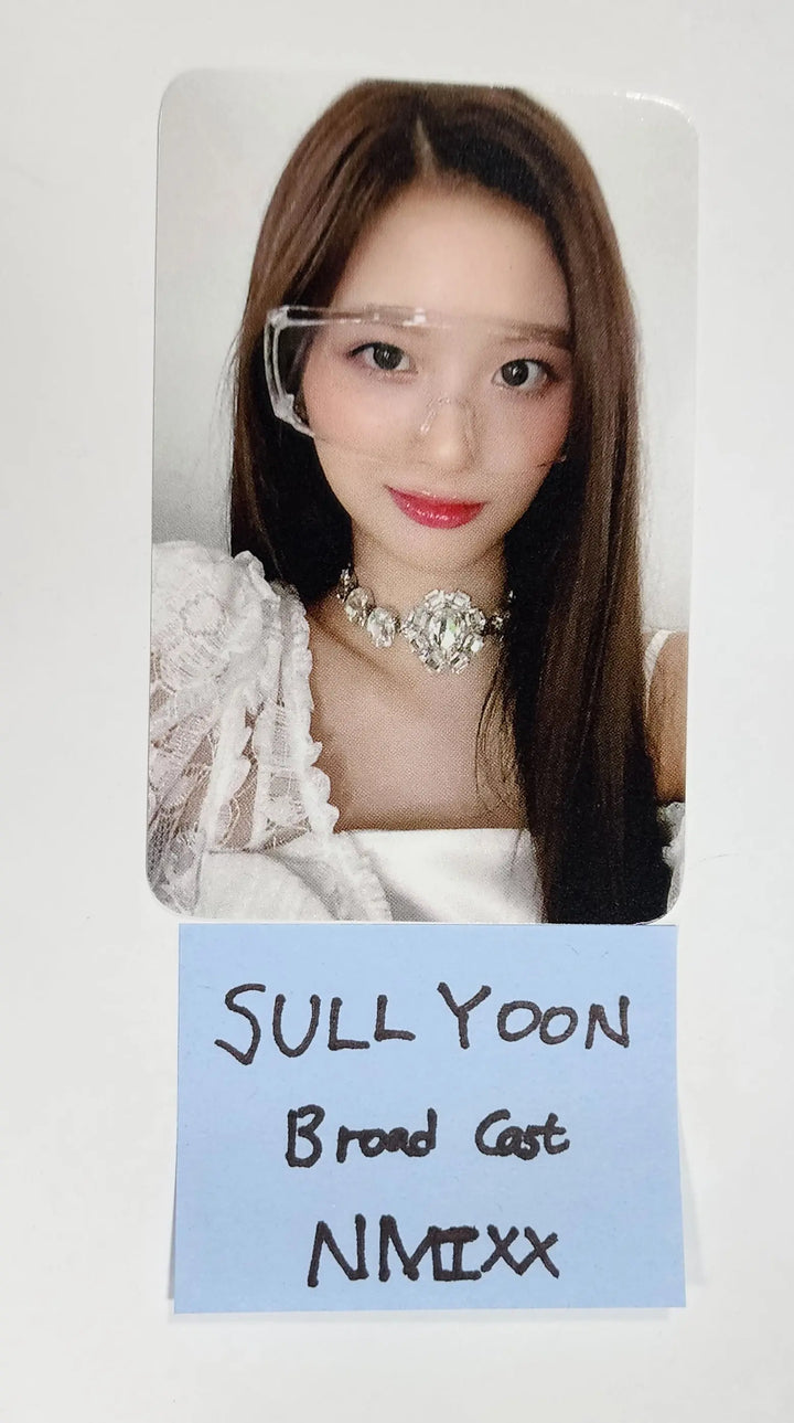 Sullyoon, Jinni (of NMIXX) &