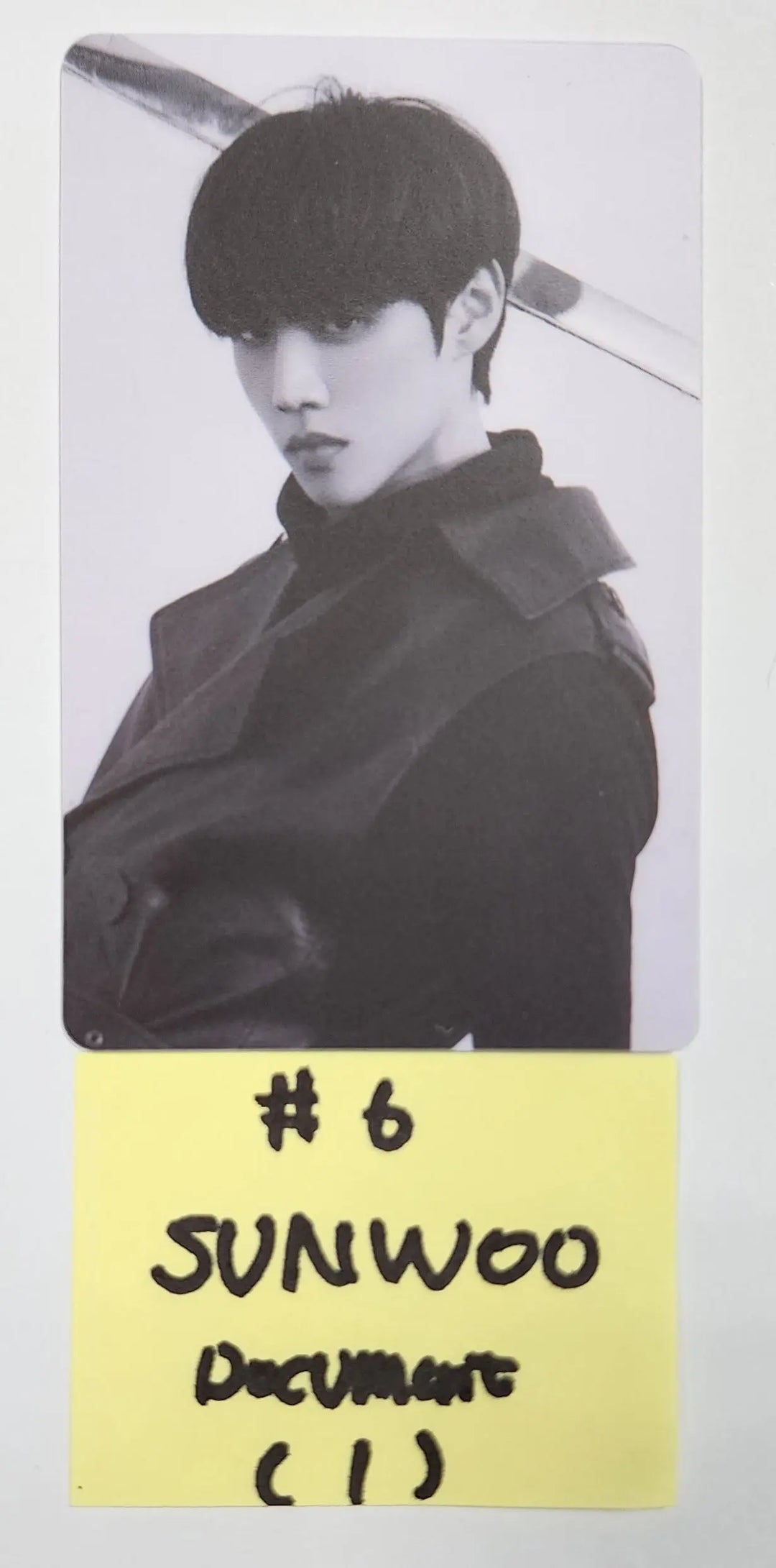 THE BOYZ "BE AWARE" 7th mini Album - Official Photocard [Platform Ver.] (DOCUMENT) - HALLYUSUPERSTORE