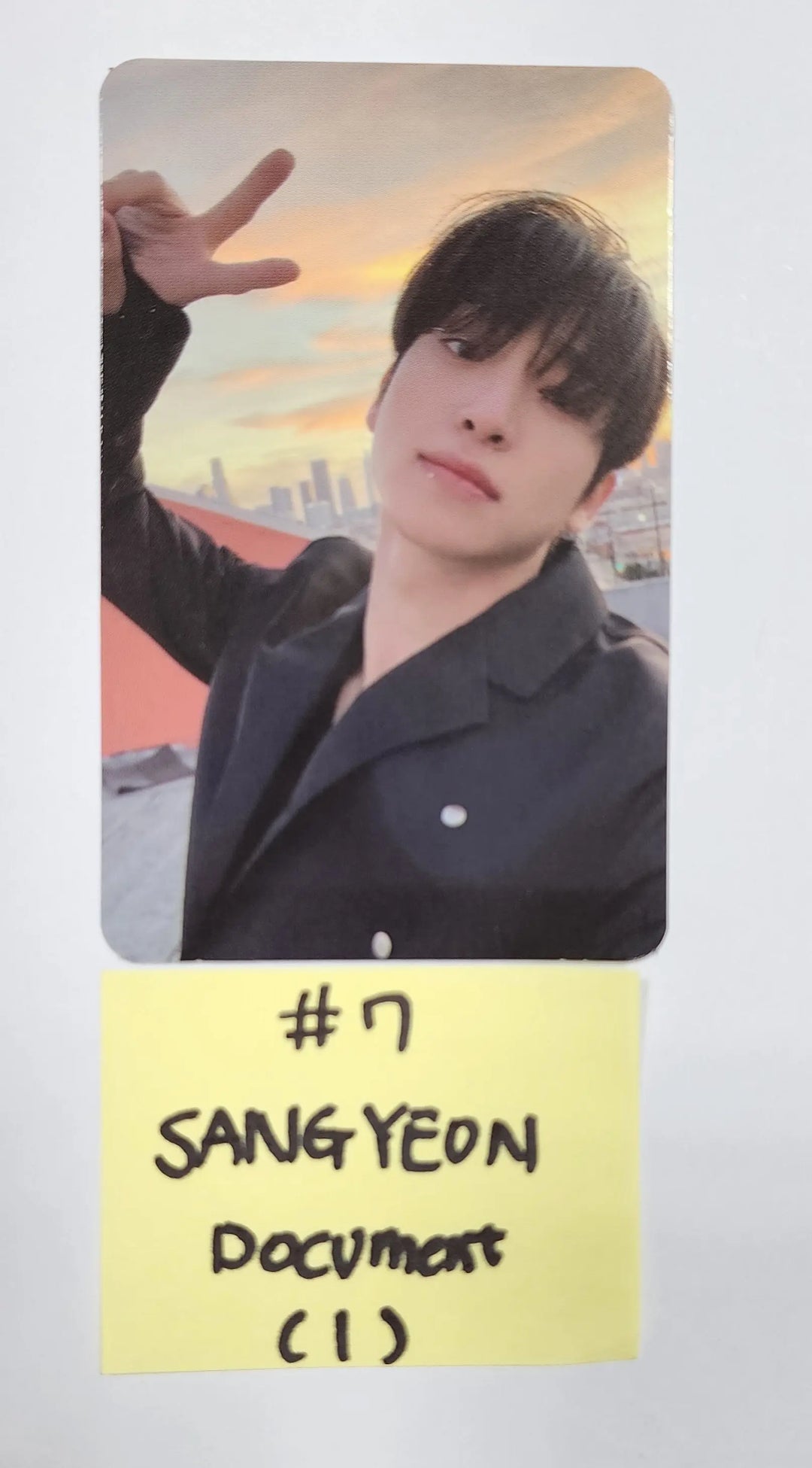 THE BOYZ "BE AWARE" 7th mini Album - Official Photocard [Platform Ver.] (DOCUMENT) - HALLYUSUPERSTORE
