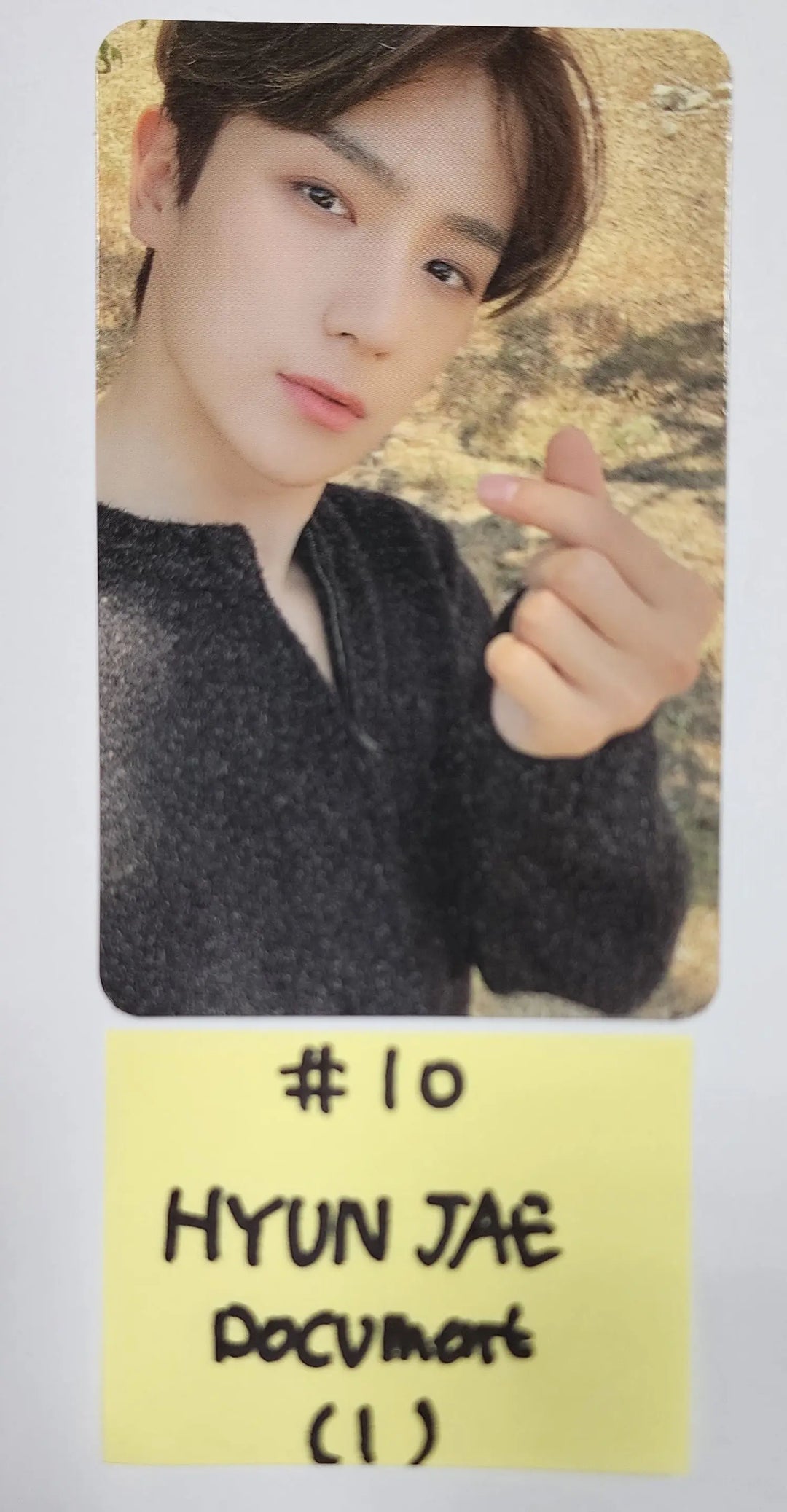 THE BOYZ "BE AWARE" 7th mini Album - Official Photocard [Platform Ver.] (DOCUMENT) - HALLYUSUPERSTORE