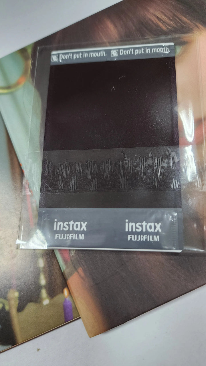 IREH (of Purple Kiss) 4th mini – Hand Autographed(Signed) Polaroid &amp; Album - HALLYUSUPERSTORE