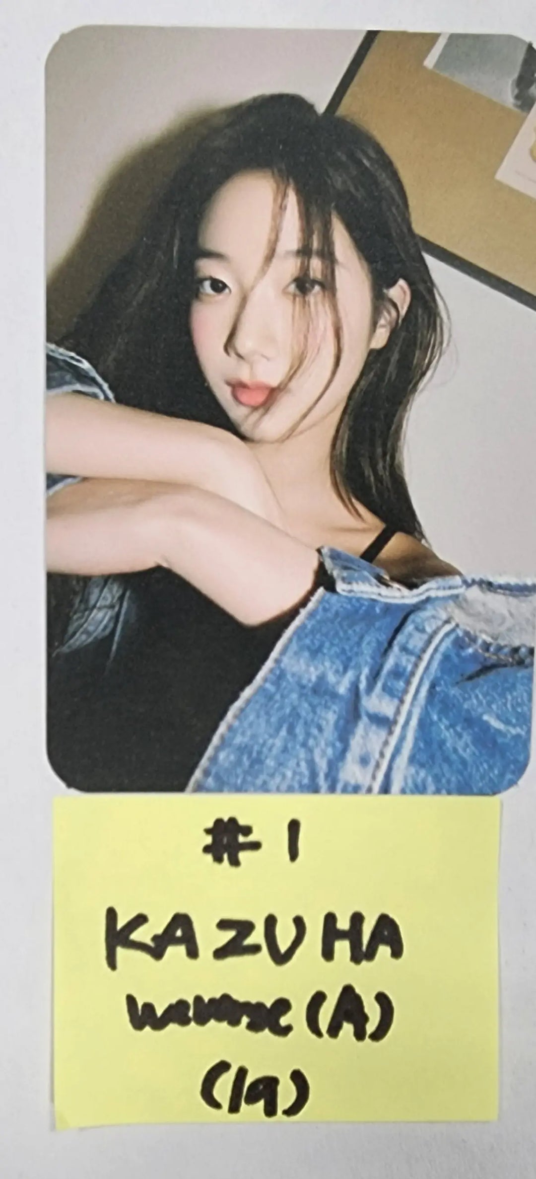 LE SSERAFIM "ANTIFRAGILE" 2nd Mini Album - Official Photocard [Weverse Album ver.] - HALLYUSUPERSTORE