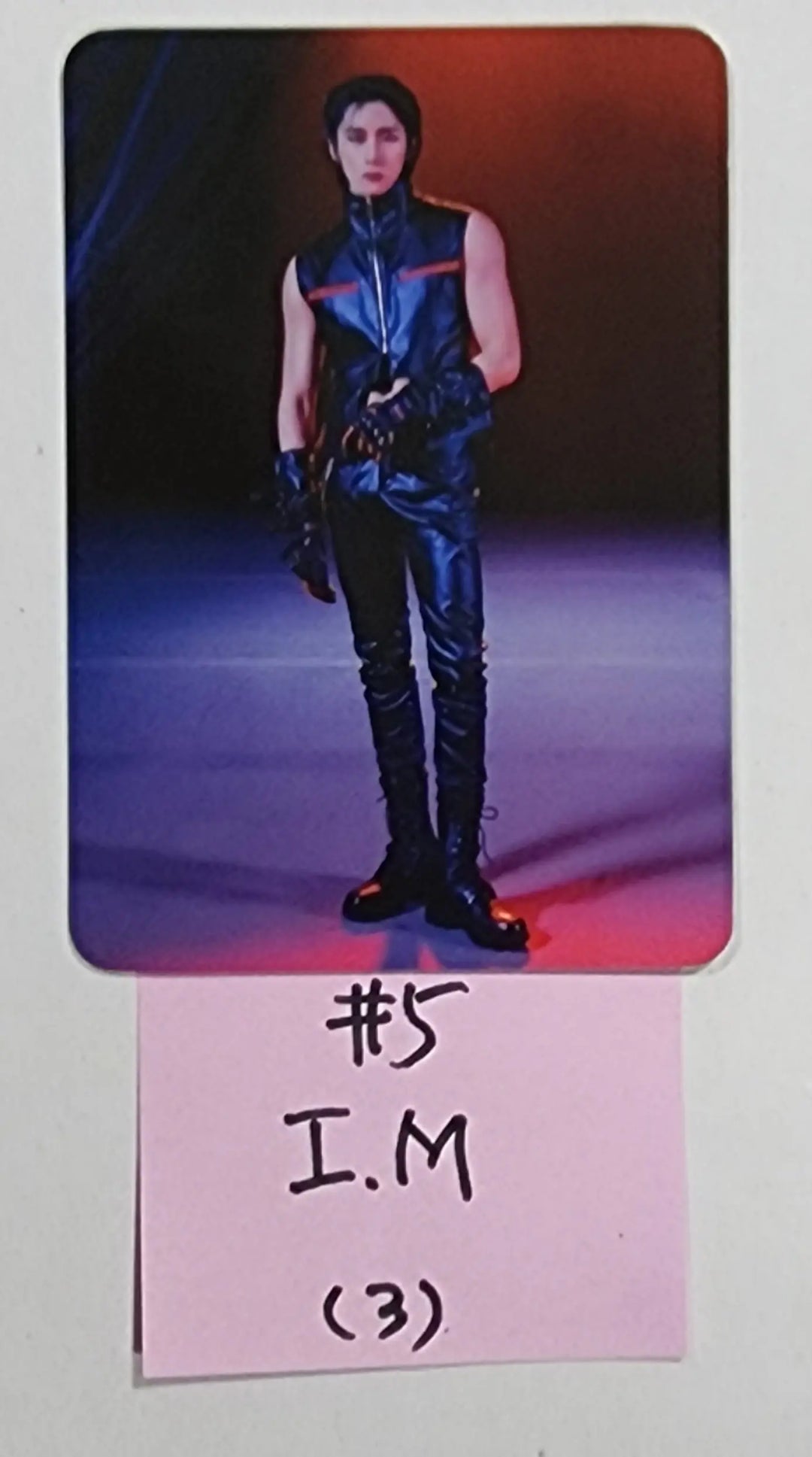Monsta X 2022 NO LIMIT TOUR IN SEOUL - Random Photocard - HALLYUSUPERSTORE