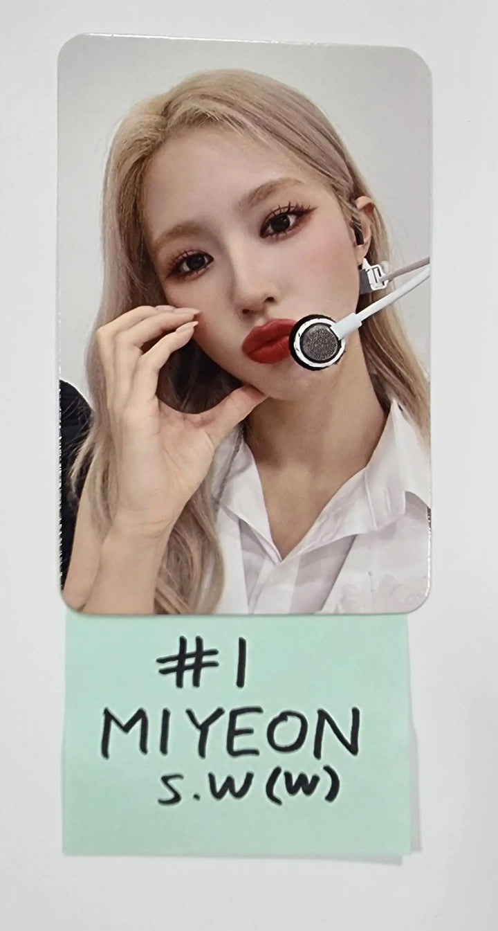 (g) I-DLE "I LOVE" - Soundwave Fansign Event Winner Photocard Round 2 - HALLYUSUPERSTORE