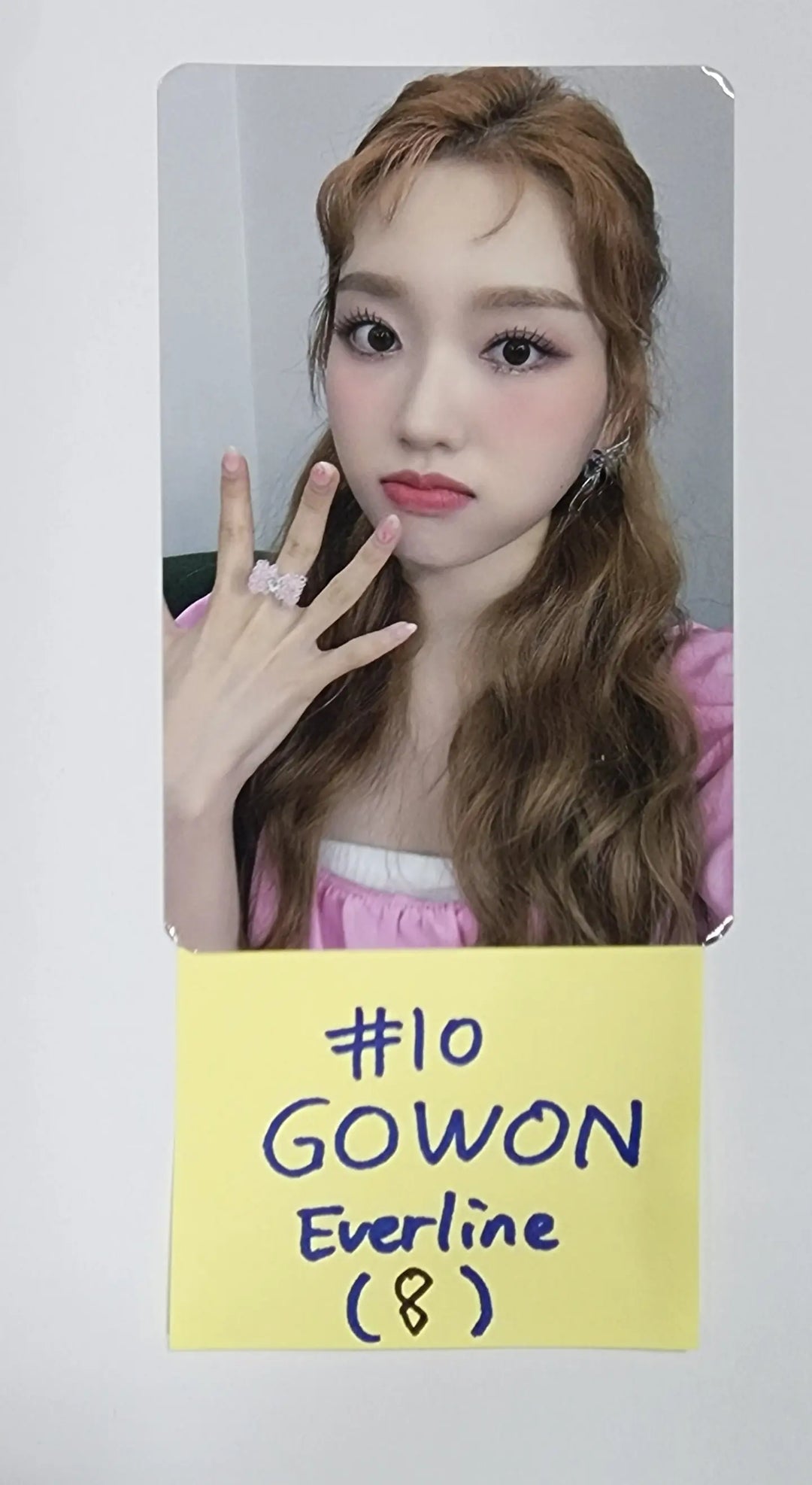 Loona "LOOK:NA" HOBBY PLANET - Everline Bandana Keyring MD Photocard - HALLYUSUPERSTORE