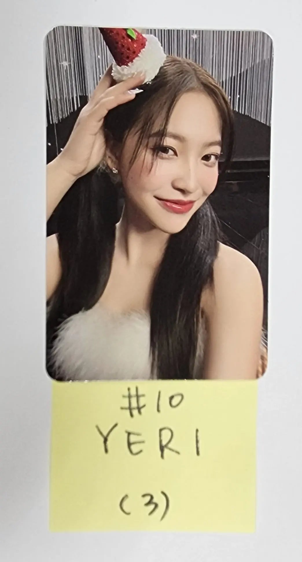 Redvelvet "2022 Pink Christmas" - Smtown &amp; Store Random Pack Photocard - HALLYUSUPERSTORE