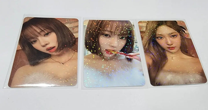 Aespa "2022 Pink Christmas" - Smtown &amp; Store Raondom Pack Hologram Photocard - HALLYUSUPERSTORE