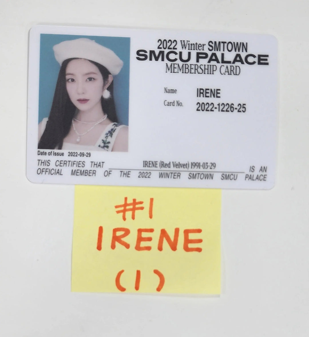 Redvelvet  "2022 Winter SMTOWN : SMCU PALACE" - Official Photocard [Membership Card Ver.] (Restocked 1/5) - HALLYUSUPERSTORE