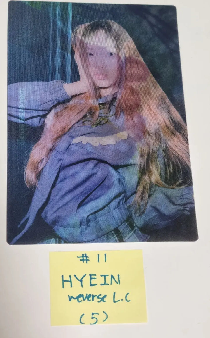 New Jeans ‘OMG’ - Weverse Pre-Order Benefit Photocard, Lenticular Photo (Restocked 1/9) - HALLYUSUPERSTORE