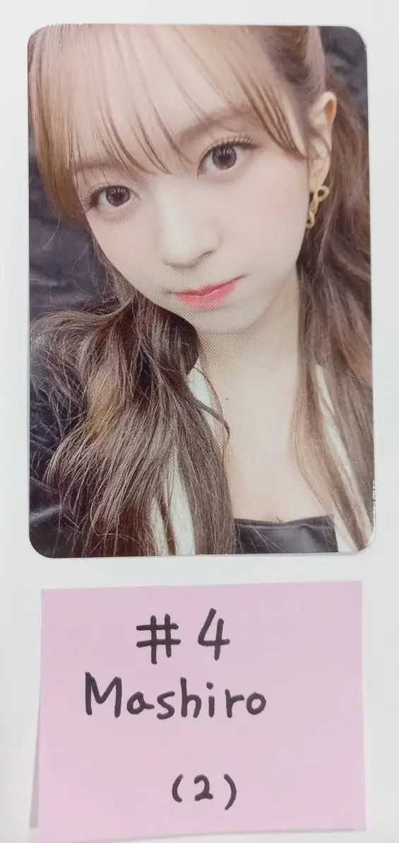 Kep1er "Debut 1st Anniversary" - Official MD [Random Photocard] - HALLYUSUPERSTORE