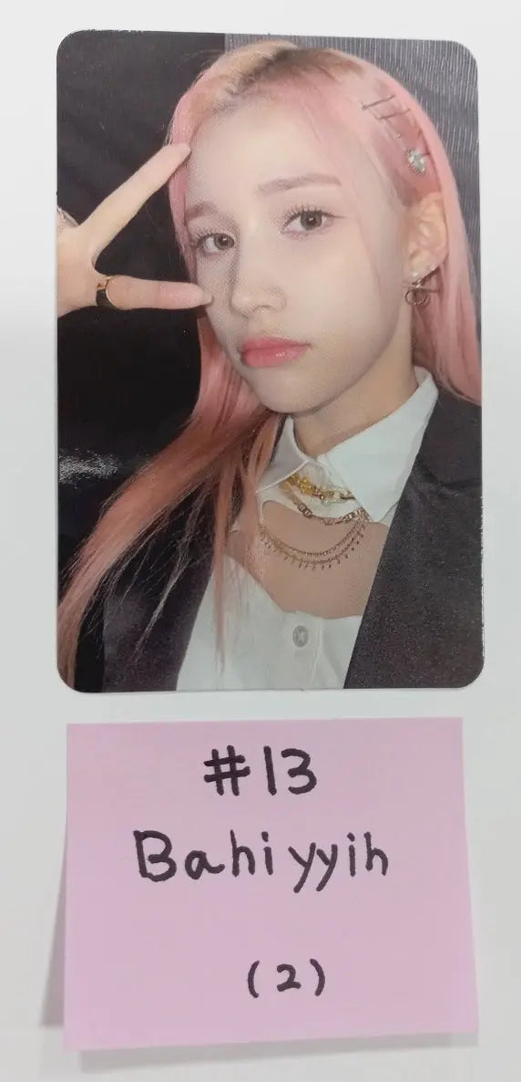 Kep1er "Debut 1st Anniversary" - Official MD [Random Photocard] - HALLYUSUPERSTORE