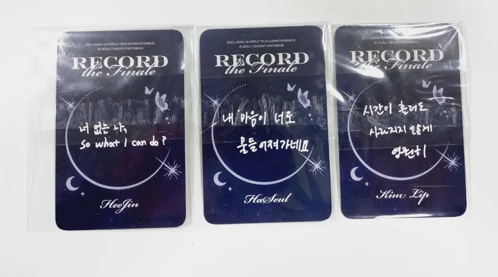 LOONA "LOONATHEWORLD" IN SEOUL Photobook - Official Photocard [Random Outfit ver] - HALLYUSUPERSTORE