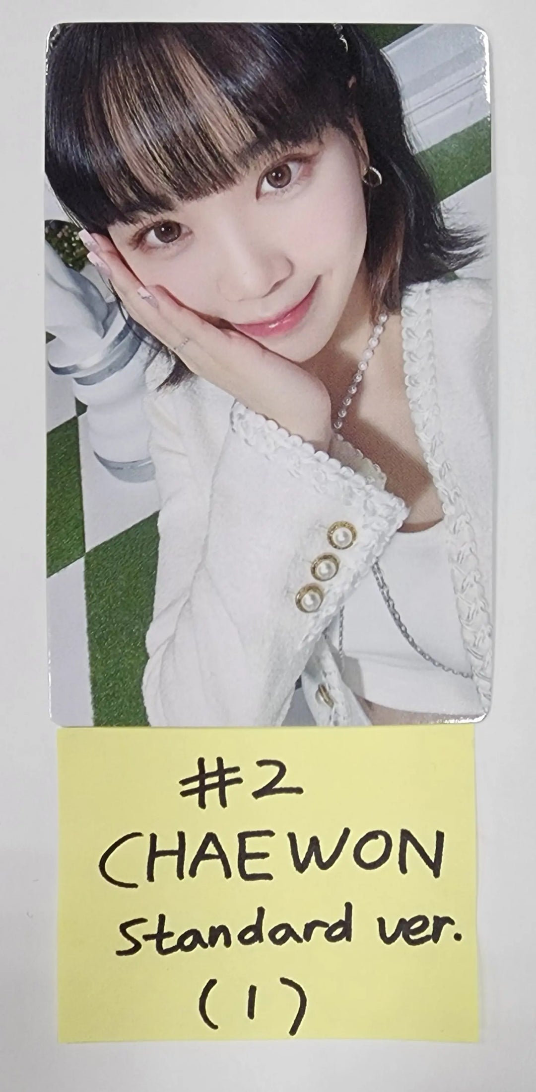 Lesserafim "FEARLESS" Japan 1st Single - Official Photocard [Standard Ver, Limited A,B Ver, Solo Jacket Ver] - HALLYUSUPERSTORE